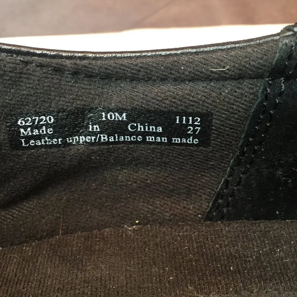 Clarks Bendables Leather Slip On  Size 10M
